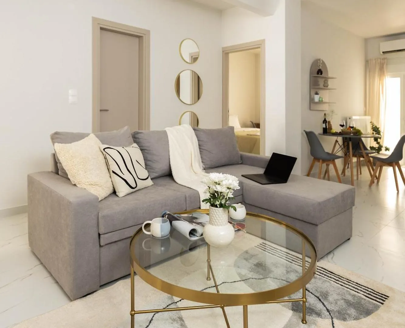 דירה סלוניקי Modern Warmth Designed For Rest & Flow