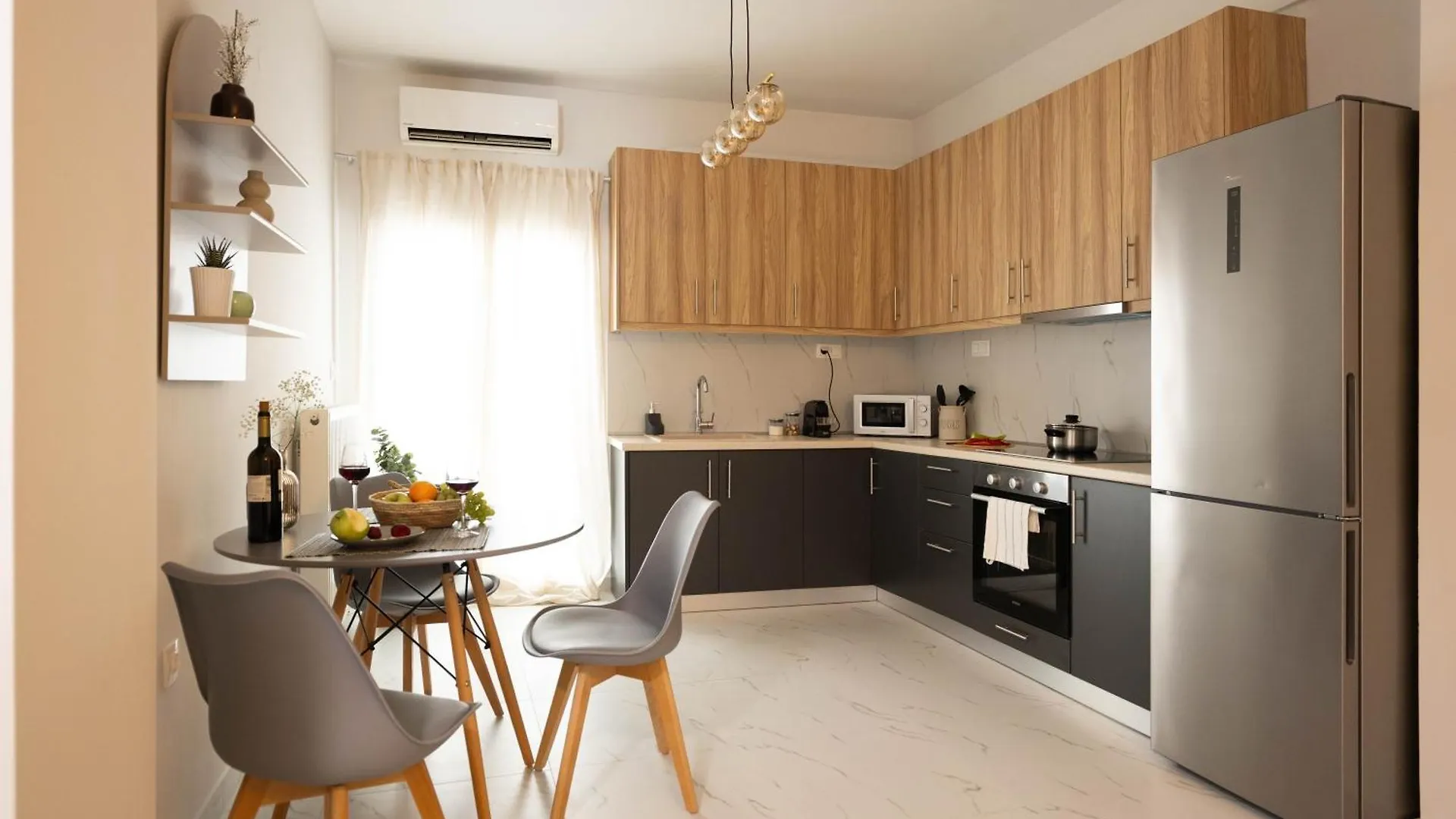 דירה סלוניקי Modern Warmth Designed For Rest & Flow יוון