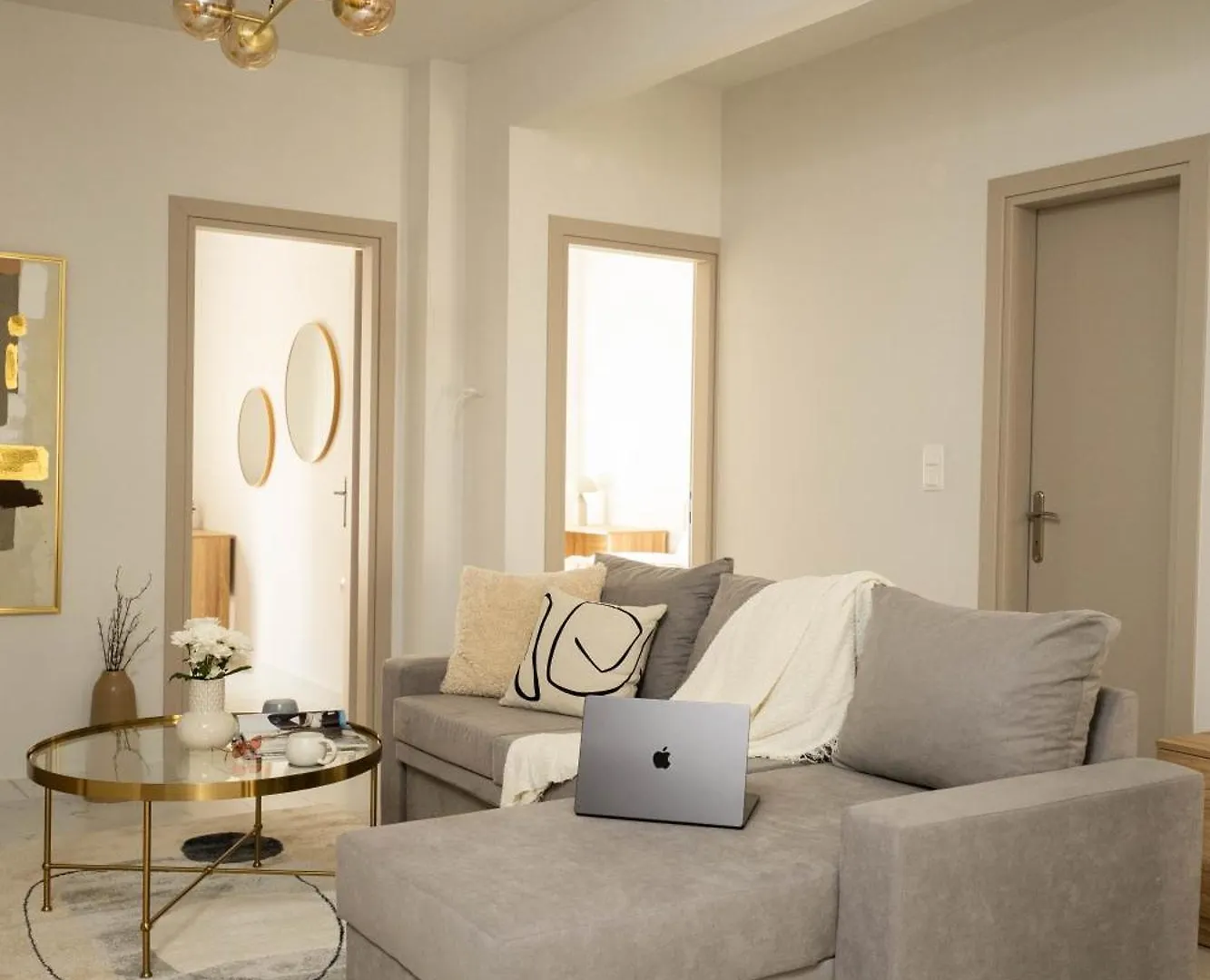 דירה סלוניקי Modern Warmth Designed For Rest & Flow